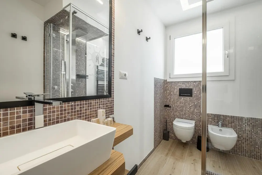 Helios Guest House
