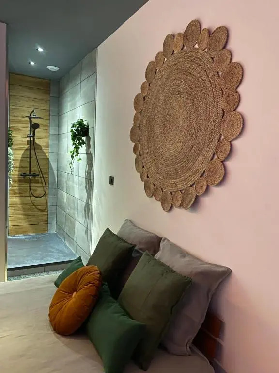 Sweet Love Exotique by Locations_Lepuyenvelay (Adults Only)