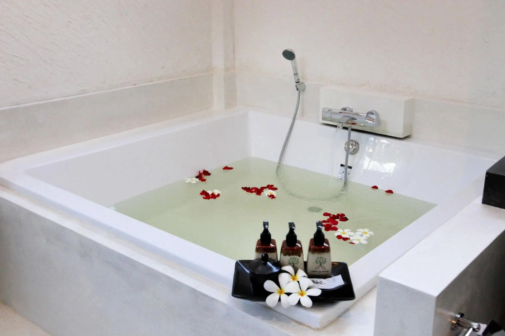 Lesprit De Naiyang Beach Resort - SHA Extra Plus