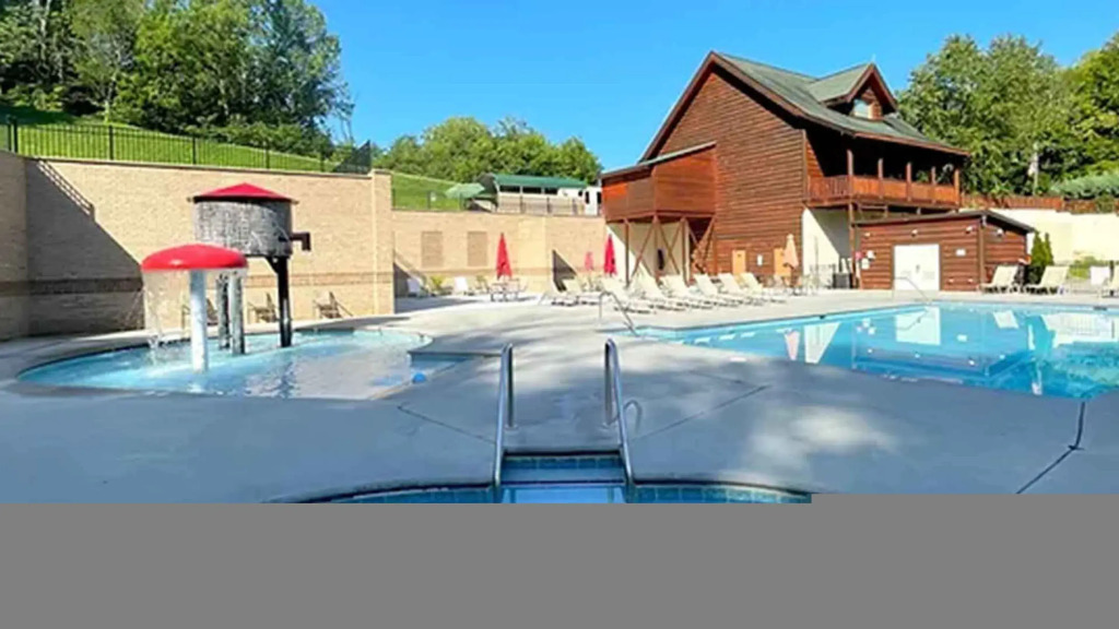 NEW Majestic 5 Star Amazing View Pool hot tub