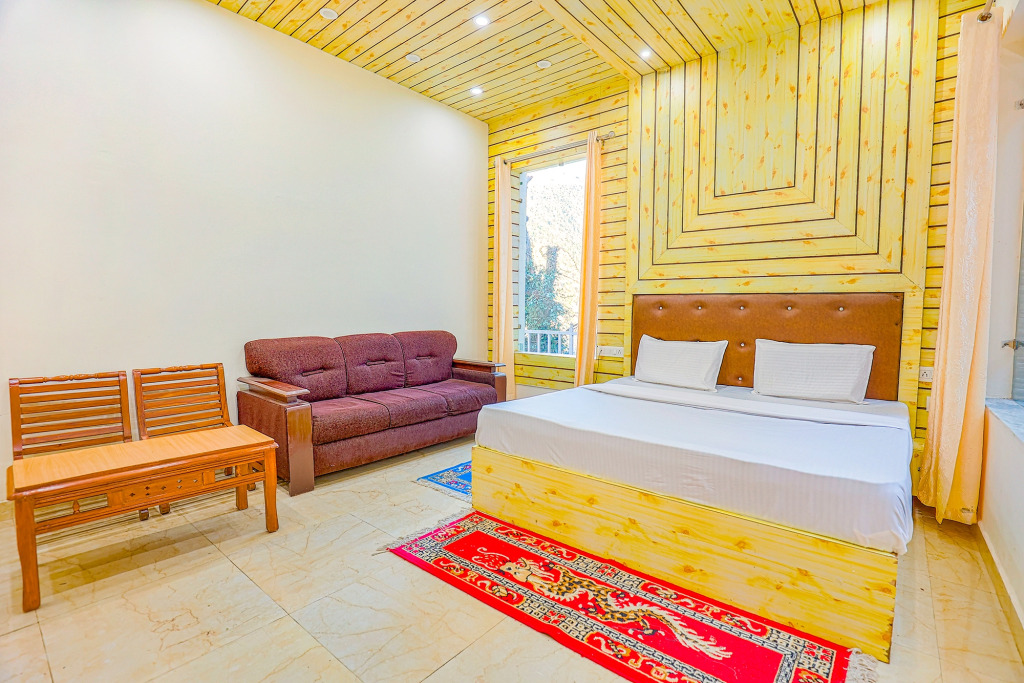 FabHotel Green Origins