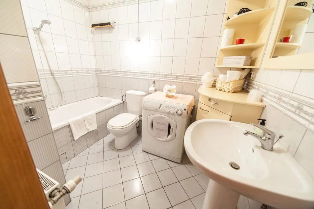 Apartament Eva