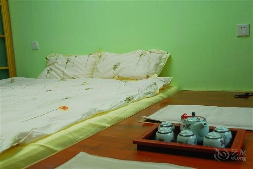 Yangshuo Dozycat Youth Hostel