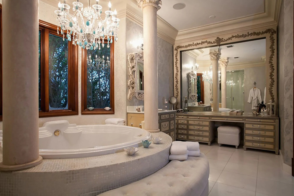 10 Bedroom Homes in Miami Beach by TMG