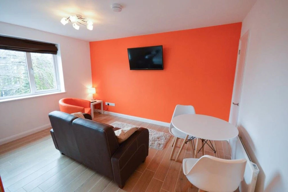 Modern Studio Flat In Clifton