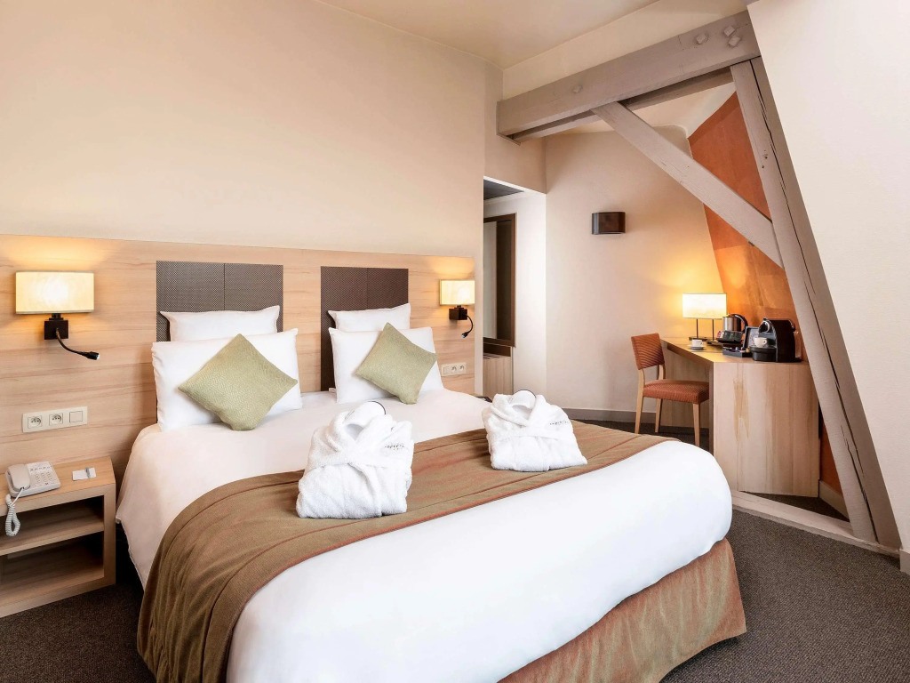 Grand Hotel des Brotteaux Lyon - Handwritten Collection