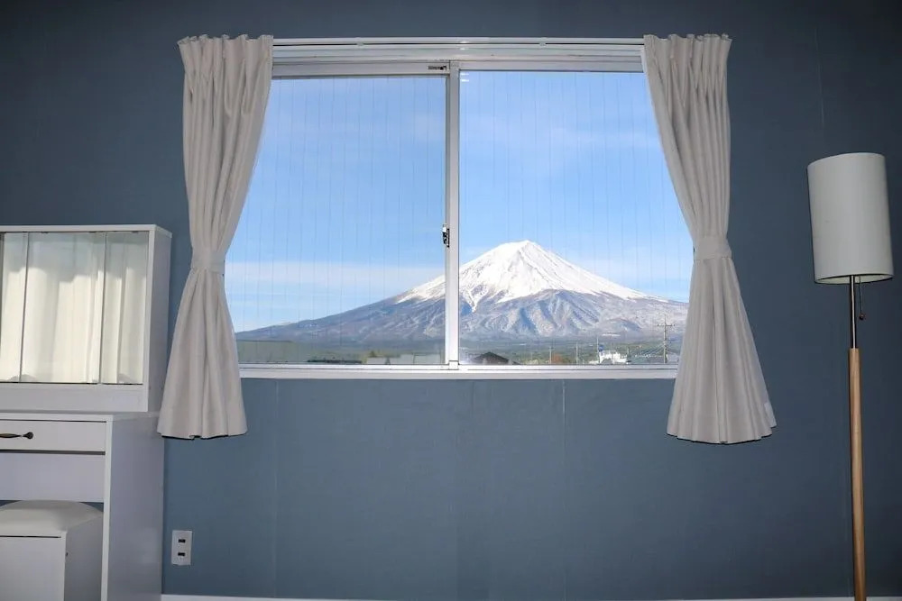 Fuji Guest House Ao