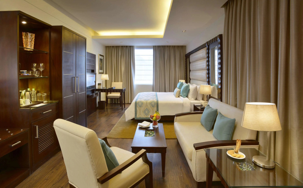 Deventure Sarovar Portico Kapashera, New Delhi