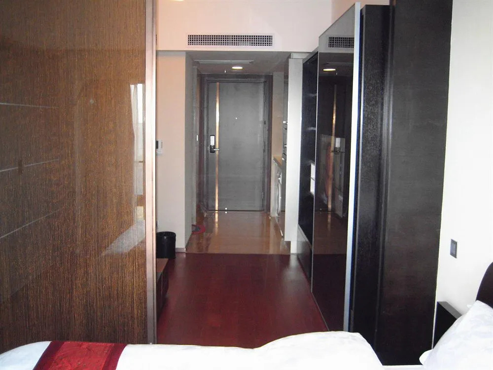She & He Hotel Apartment - River Class