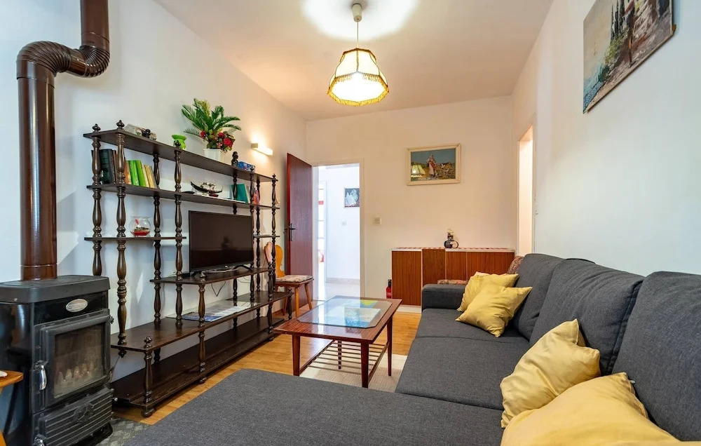 Sea View Apartment With Terrase Vl