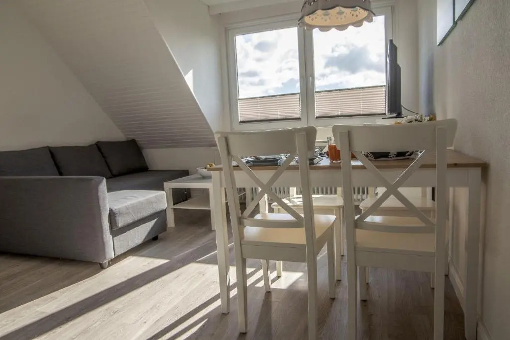 Ferienwohnung-Haus-Ingeborg-Wohnung-2-OG