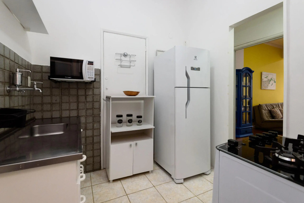 Apartamento a 300m da Praia de Ipanema | VP318/404