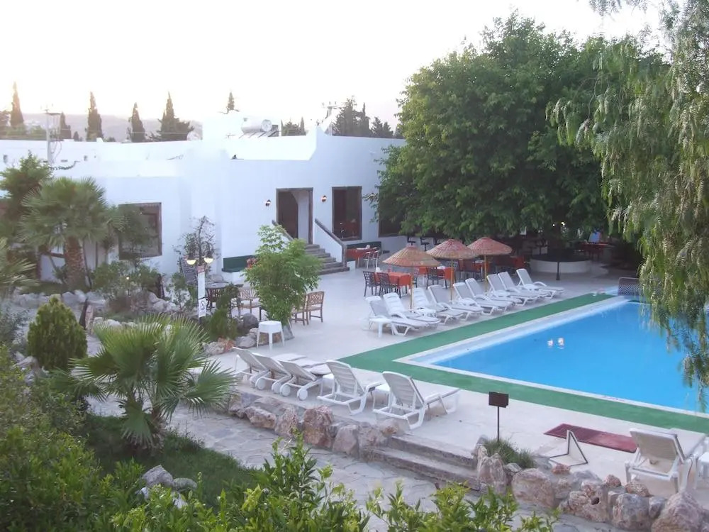 Safir Hotel