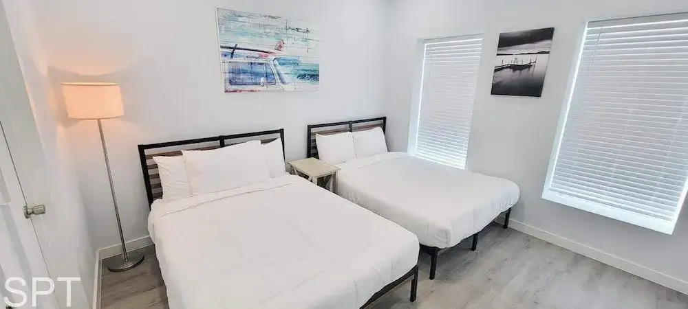 New Townhome - 2 Levels - Heated Pool - #2