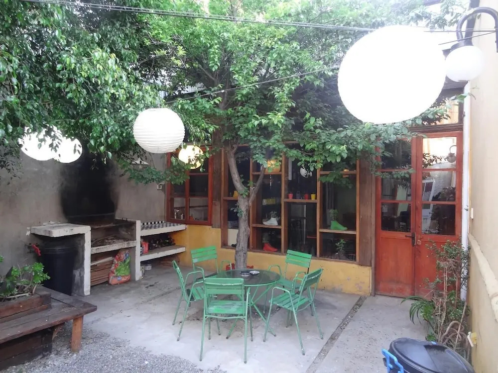 Escarabajo Hostel