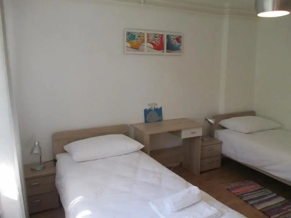 Lemon Tree Apartments