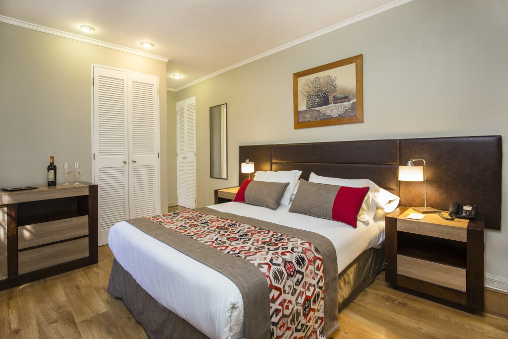 Park Plaza Bonaparte Boutique