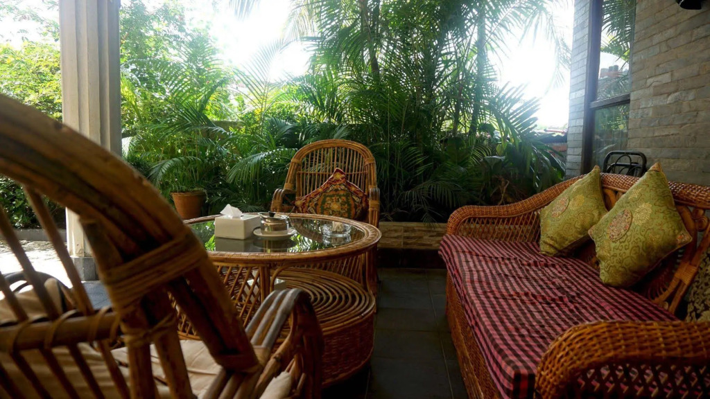 Hotel Middle Path & Spa