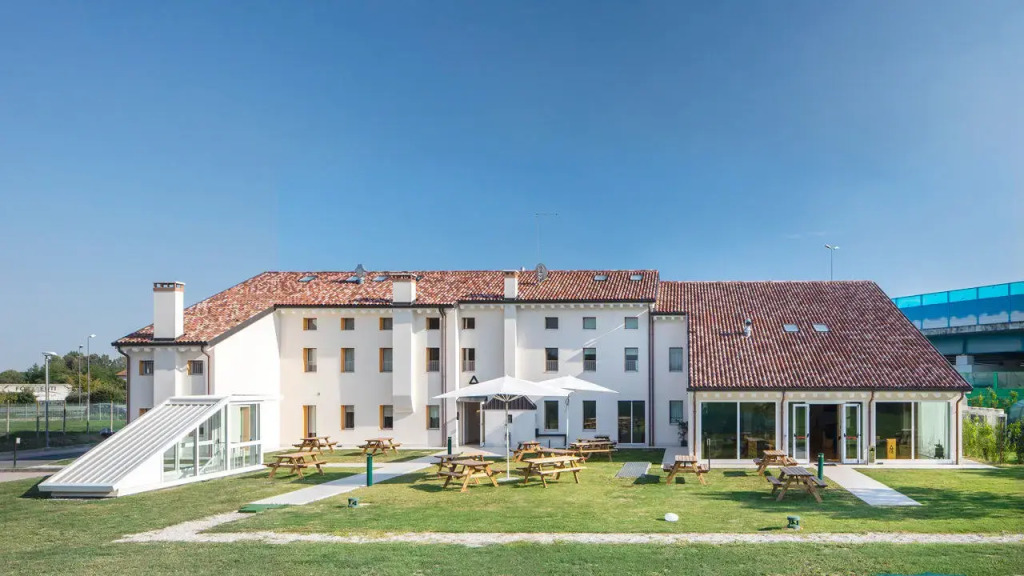 Nomad Hostel