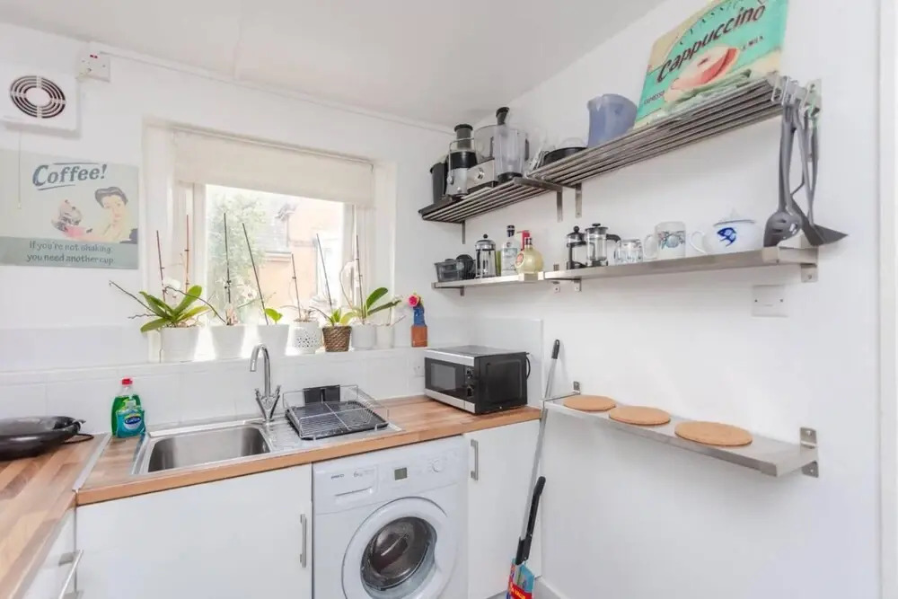 Cheerful 1 Bedroom Apartment in Vibrant Maida Vale