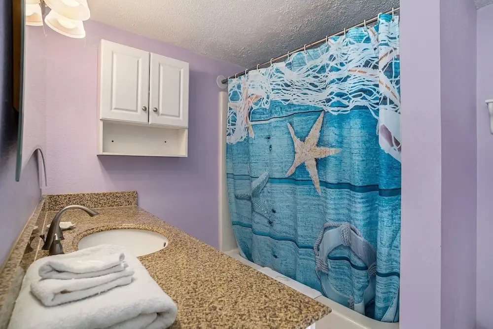0112 Waters Edge Resort 3 Bedroom Condo by RedAwning