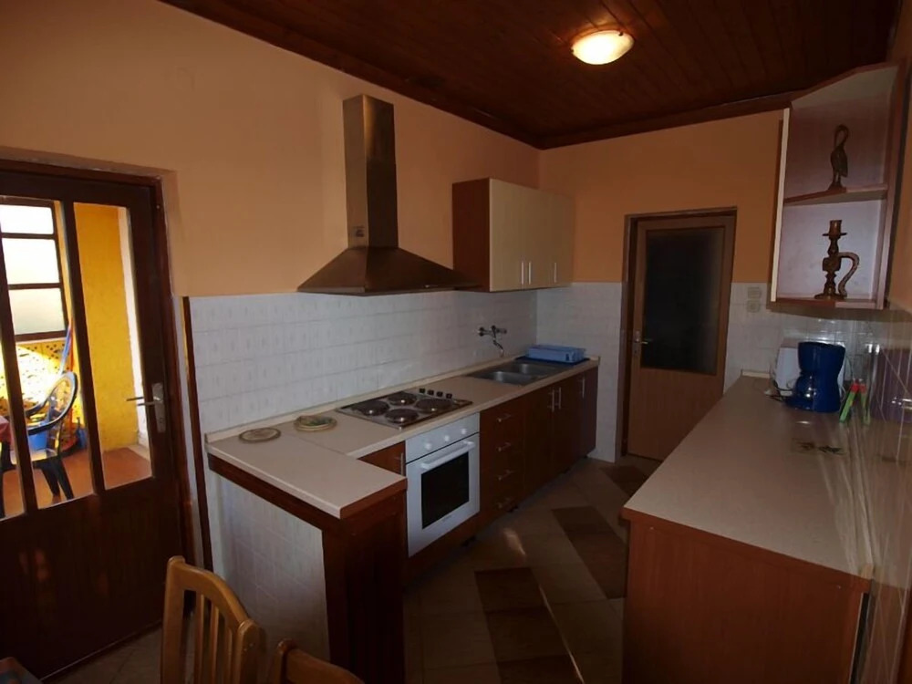 Apartment 731
