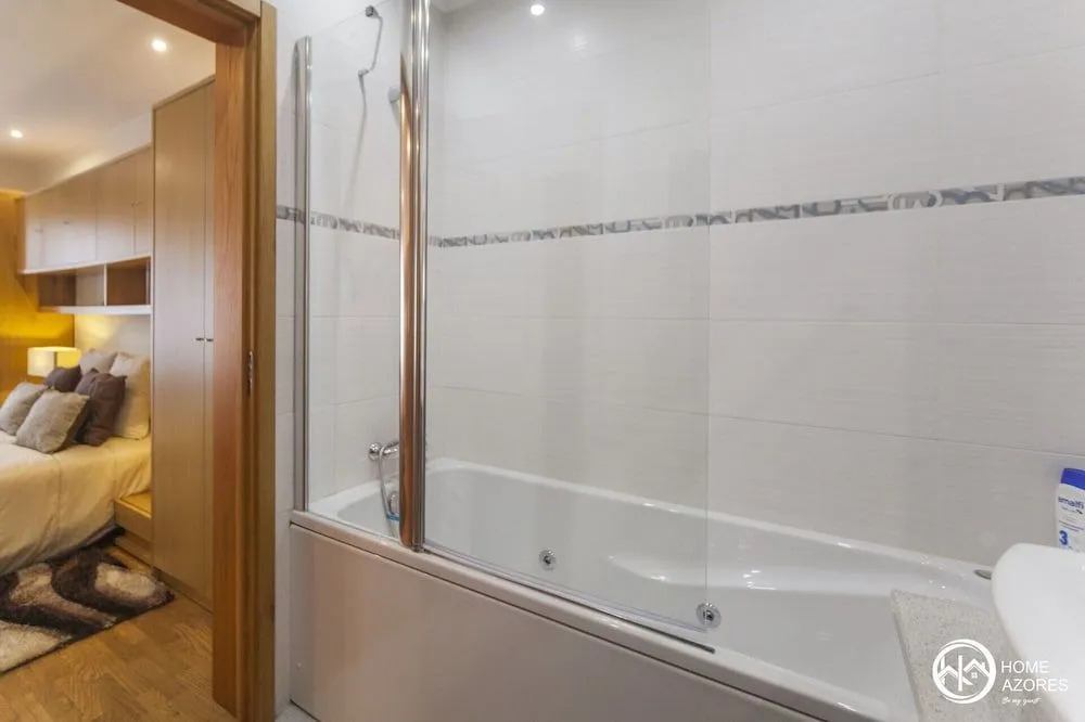 Home Azores - Calheta Suites Downtown