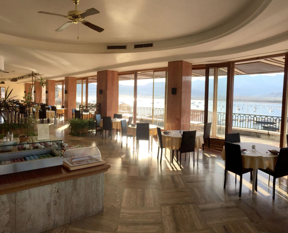 Grand Hotel