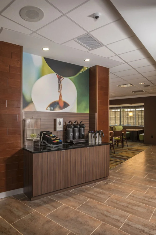Fairfield Inn & Suites Pittsburgh North/McCandless Crossing