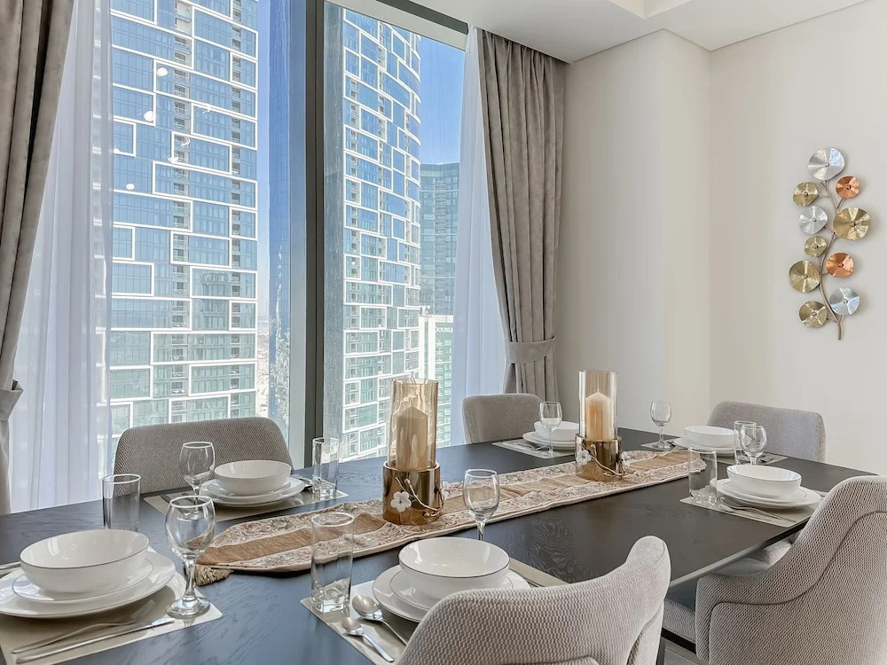 Breathtaking 3BR with Sea & Marina