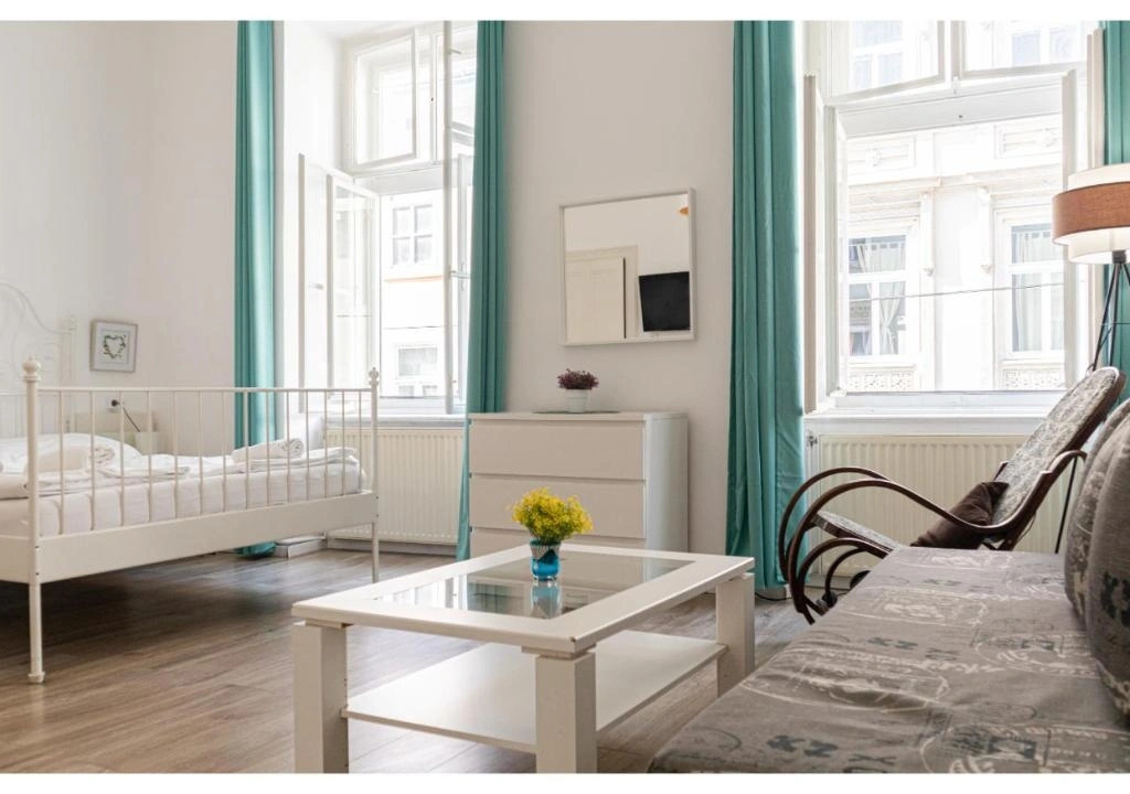 Elegant 1BR Apt. - Great for Long Stays
