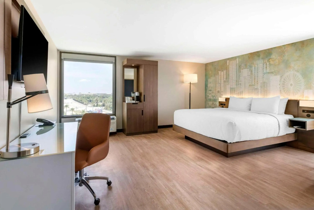 Cambria Hotel Orlando near Universal Theme Parks