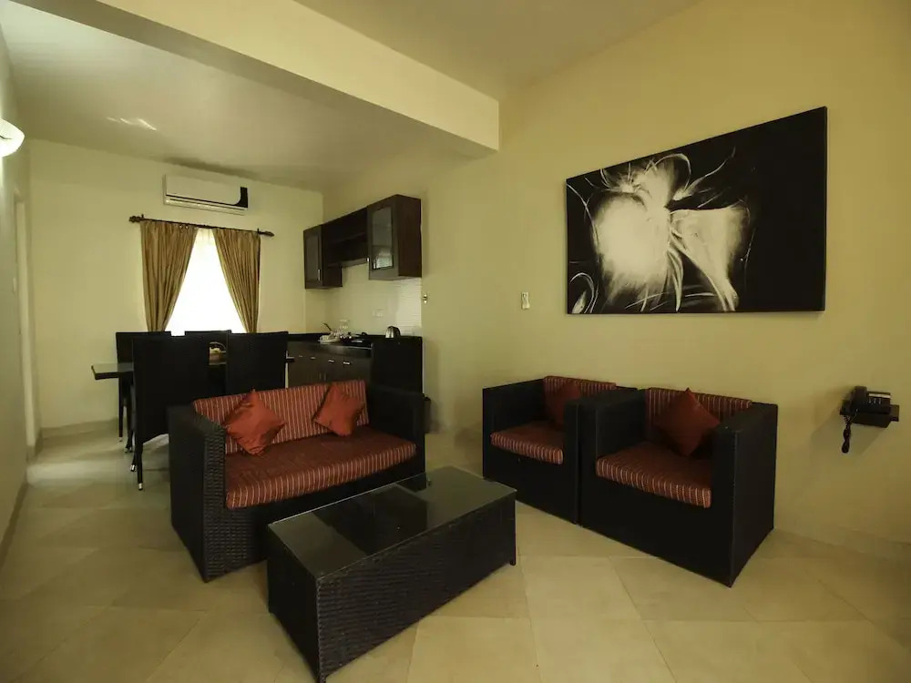 OYO 12904 Home Modern 2BHK Asagaon