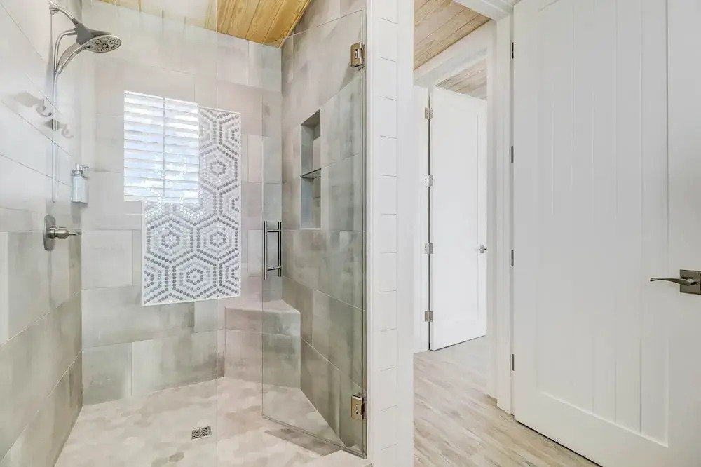 226 South Fletcher Ave 6 Bedroom Home by RedAwning