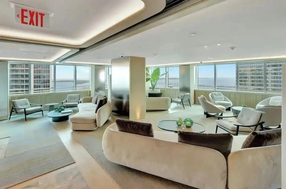 Brickell Sea View 2BR Free Parking by Palermo Home