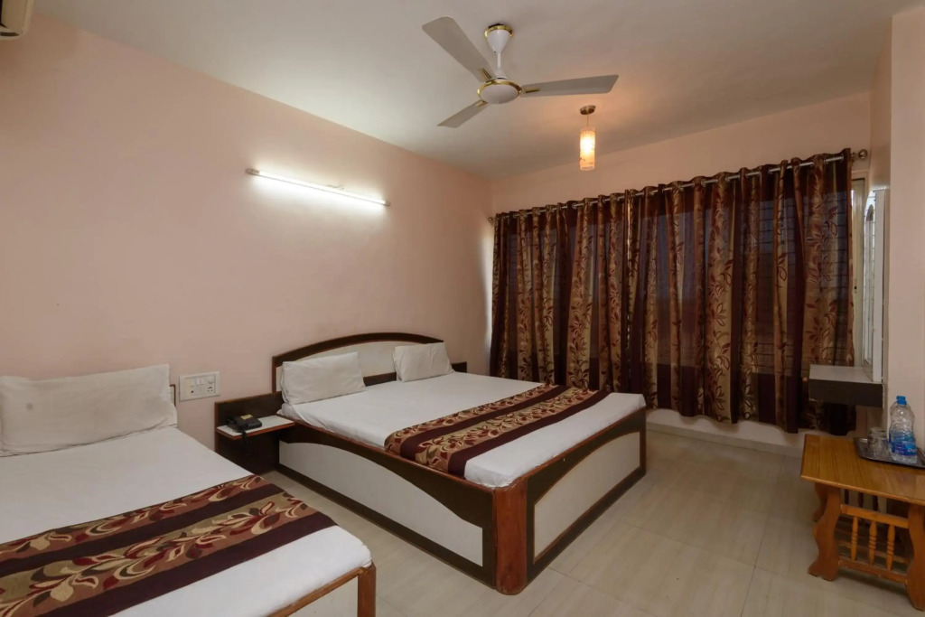 Hotel Sai Shraddha