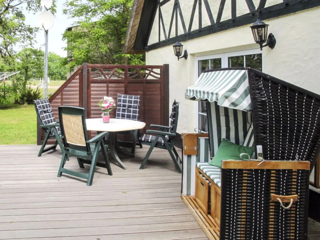 Holiday Home Hühnerhaus by Interhome