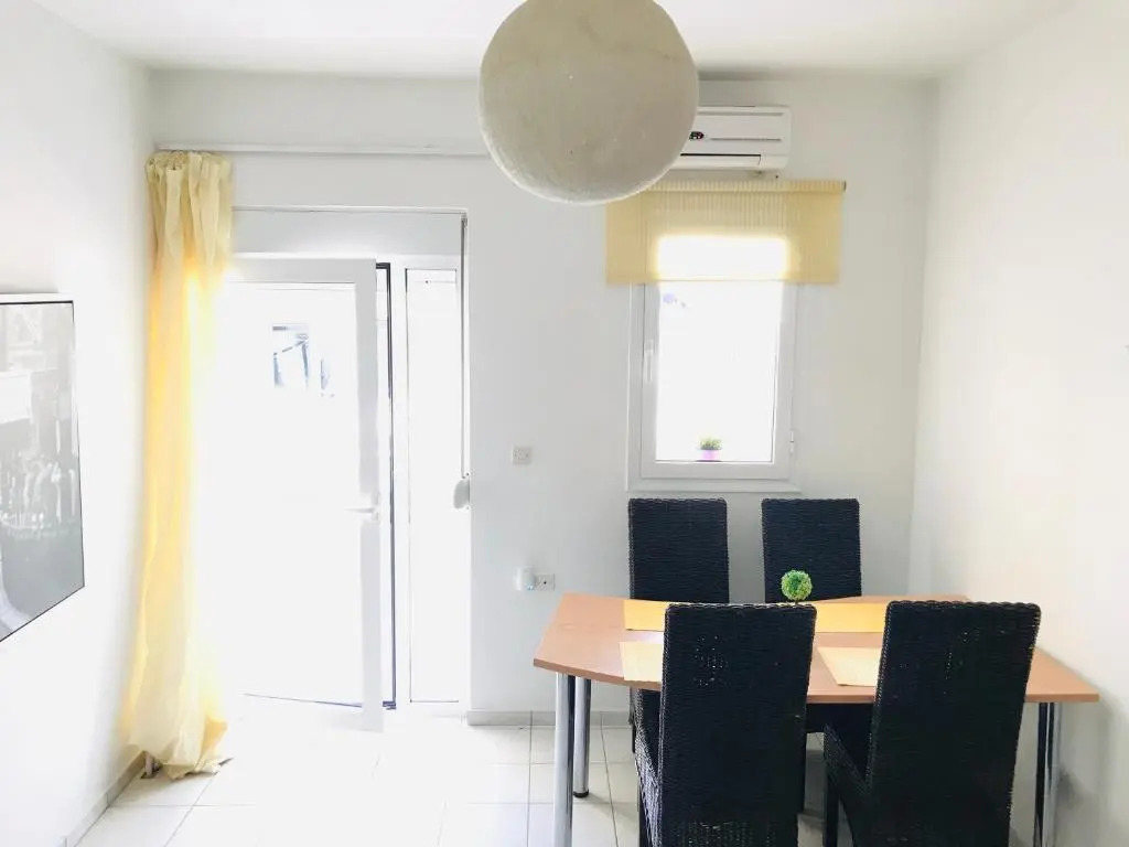 Korona Beach Apartments I