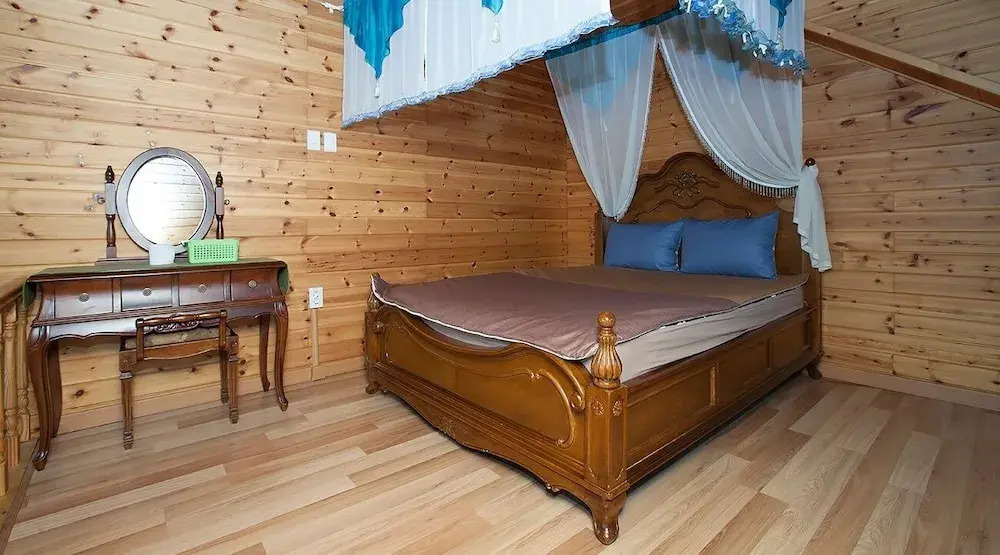 Laviche Pension