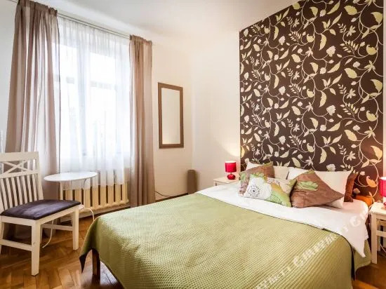 The Secret Garden Apartment Jozefa