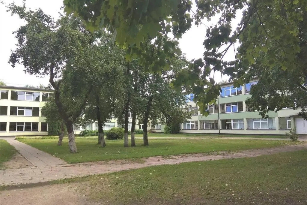 Slucko Central Studio Apartment near River