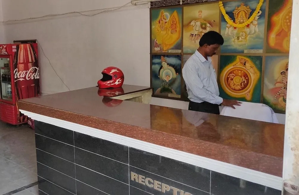 Sri Raghavendra Inn