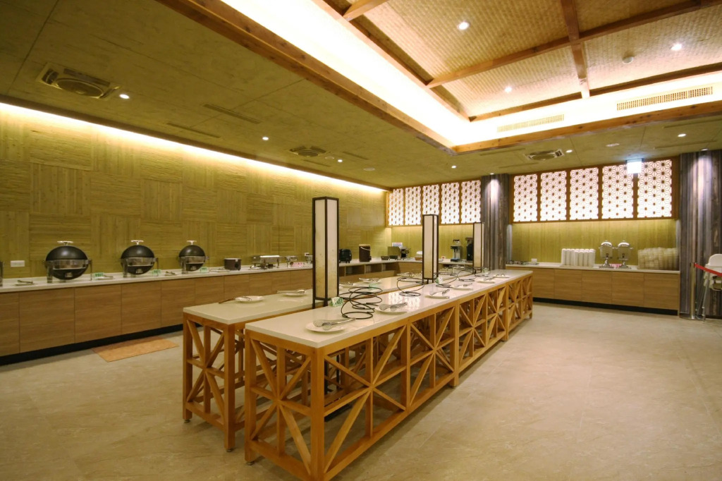 Ku Kuan Hotel