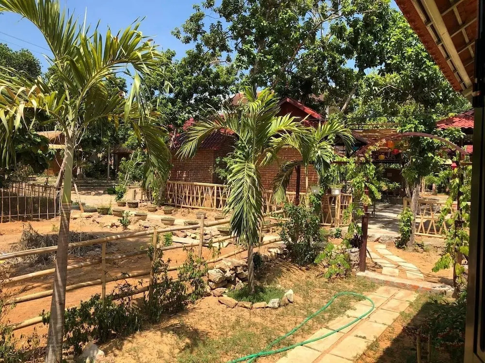 Hue Lotus Homestay