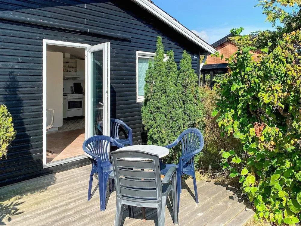 8 Person Holiday Home in Albaek