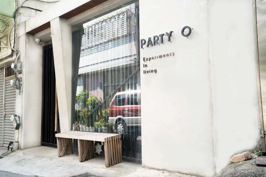 PartyO Hostel