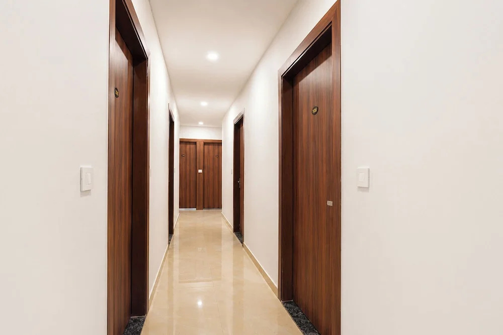 Fabhotel Ostan Stayz 15