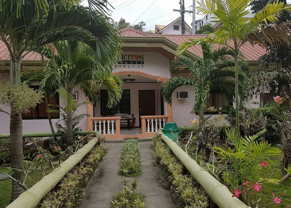 Ilicito's Resort Boracay