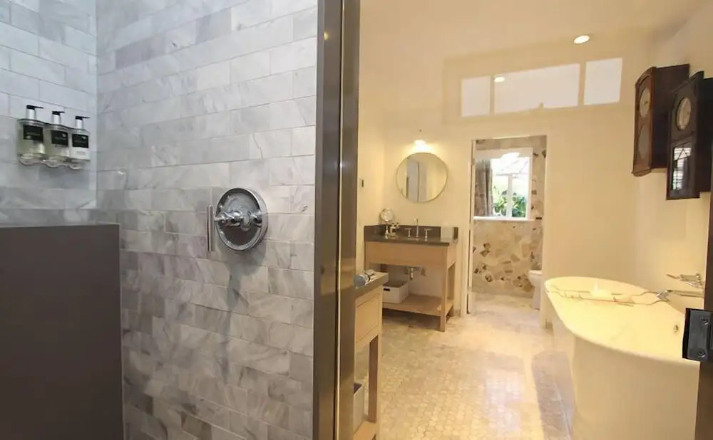 The Vagabonds House Boutique Inn
