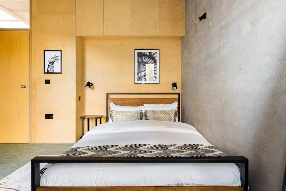 The Victoria Park Sanctuary - Stunning 2bdr Flat